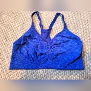 Old navy sports bra for women. Size large.